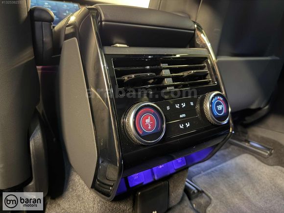 BARAN MOTORS 2023 RANGE SPORT D300 SE DYNAMIC BOYASIZ