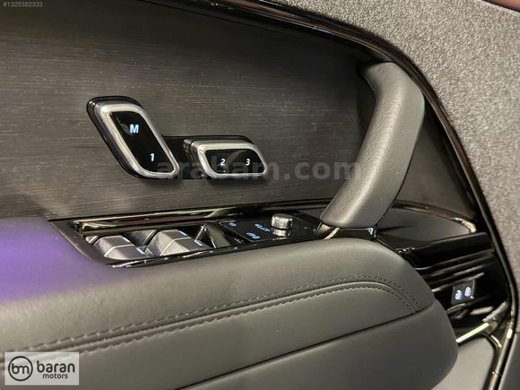 BARAN MOTORS 2023 RANGE SPORT D300 SE DYNAMIC BOYASIZ
