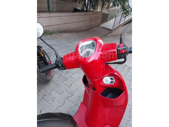 absli 125 cc scooter