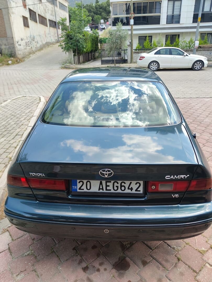 Sahibinden Toyota Camry 3.0 GX 1999 Model Denizli 442.500 km Yeşil (metalik) 6