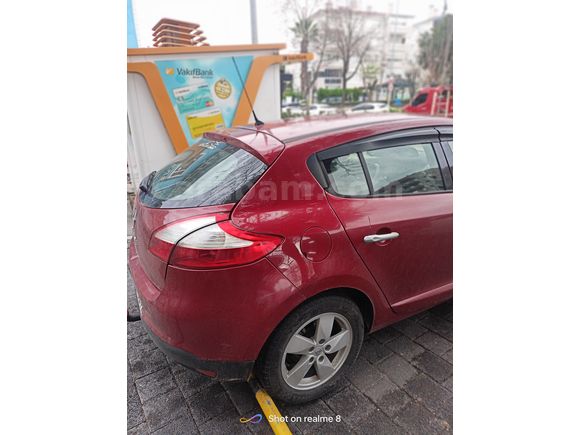 Sahibinden Renault Megane 1.6 Dynamique 2010 Model