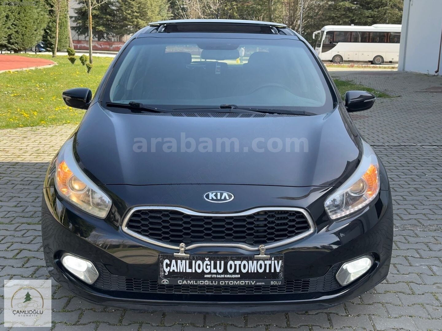 Galeriden Kia Ceed 1.6 CRDi Concept Plus 2013 Model Bolu 279.000 km Siyah 2