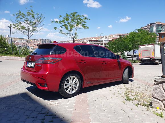 SAHİBİNDEN 2017 LEXUS CT200H COMFORT EXTRA 1.8 HYBRIT VİŞNE RENK