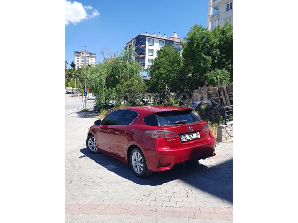 SAHİBİNDEN 2017 LEXUS CT200H COMFORT EXTRA 1.8 HYBRIT VİŞNE RENK
