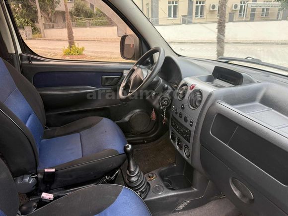 PEUGEOT PARTNER 152 BİN KM DE BAKIMLI KLİMALI HİDROLİK