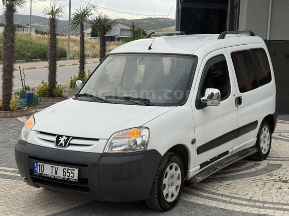 PEUGEOT PARTNER 152 BİN KM DE BAKIMLI KLİMALI HİDROLİK