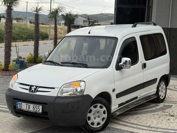 PEUGEOT PARTNER 152 BİN KM DE BAKIMLI KLİMALI HİDROLİK