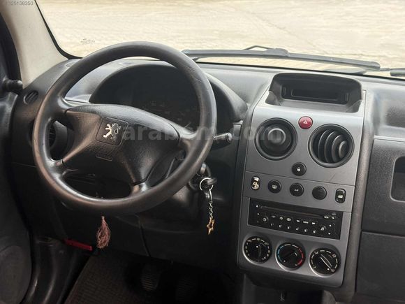 PEUGEOT PARTNER 152 BİN KM DE BAKIMLI KLİMALI HİDROLİK