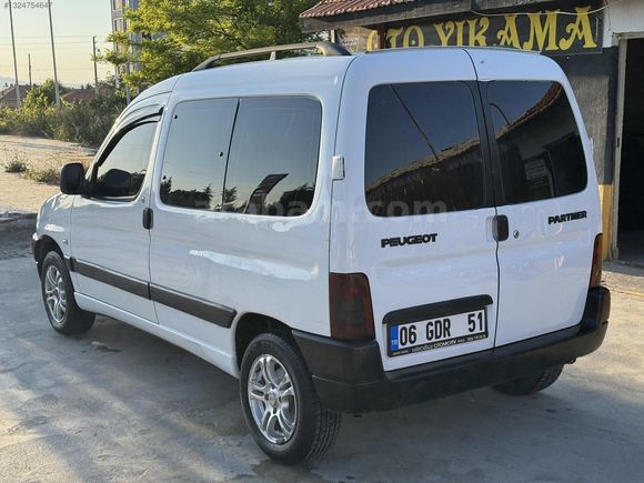 2000 Model Peugeot Partner 1.9 D Bakımlı Araç