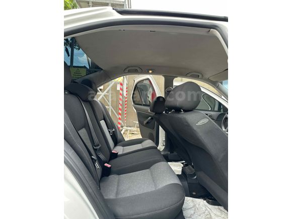 Sahibinden Volkswagen Bora 1.6 Pacific 2004 Model 