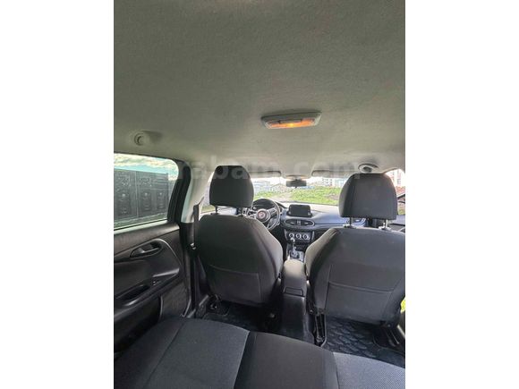 Sahibinden Fiat Egea 1.4 Fire Easy Plus 2023 Model  