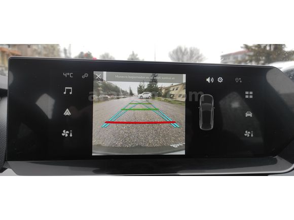 Sahibinden Citroen C4 X 1.2 PureTech Feel Bold 2024 Model
