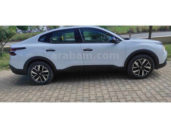 Sahibinden Citroen C4 X 1.2 PureTech Feel Bold 2024 Model