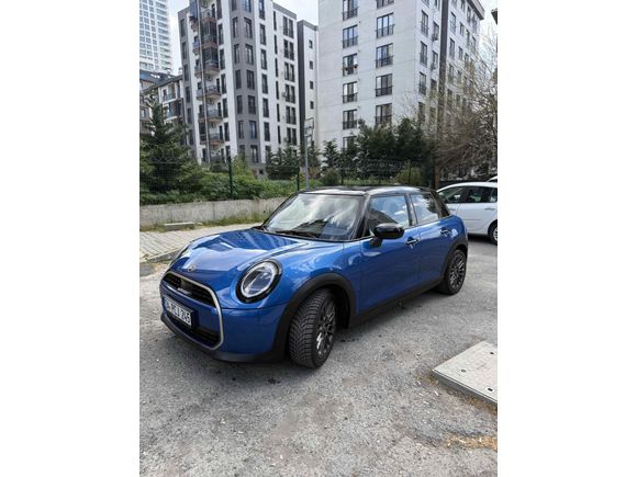Sahibinden 2025 Kasım Çıkışlı Mavi Mini Cooper