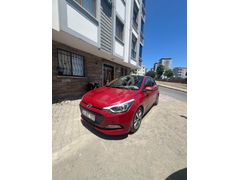 Sahibinden Hyundai i20 1.4 MPI Style 2017 Model  79.000 km Bordo