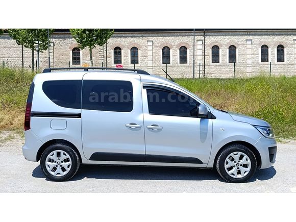 2022 RENO EKPRESS 1.5 DCİ TOUCH PAKET HATASIZ BOYASIZ..
