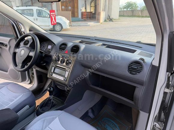 ALPARSLANBEY AUTO'DAN CADDY TEK DEĞİŞENLİ