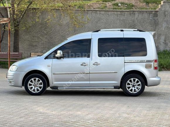 ALPARSLANBEY AUTO'DAN CADDY TEK DEĞİŞENLİ