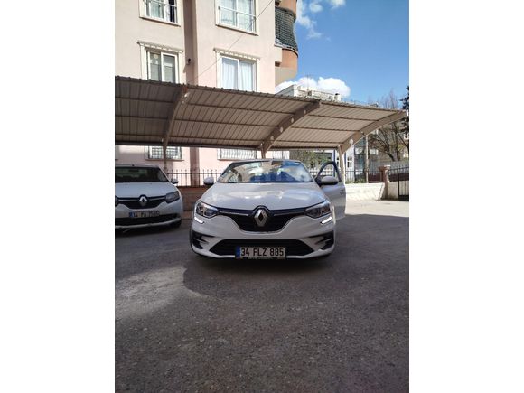 Sahibinden Renault Megane 1.5 Blue DCI Touch 2022 Model