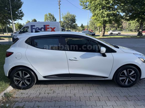Sahibinden Renault Clio 1.2 Joy 2015 Model 