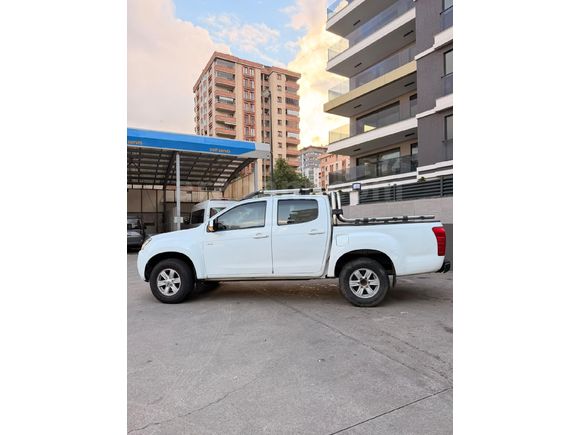 Sahibinden Isuzu D-Max 2.5 4x2 Limited 2013 Model