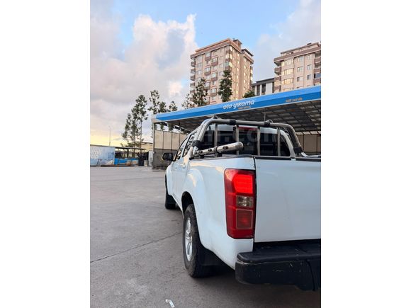 Sahibinden Isuzu D-Max 2.5 4x2 Limited 2013 Model