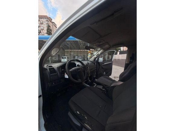Sahibinden Isuzu D-Max 2.5 4x2 Limited 2013 Model