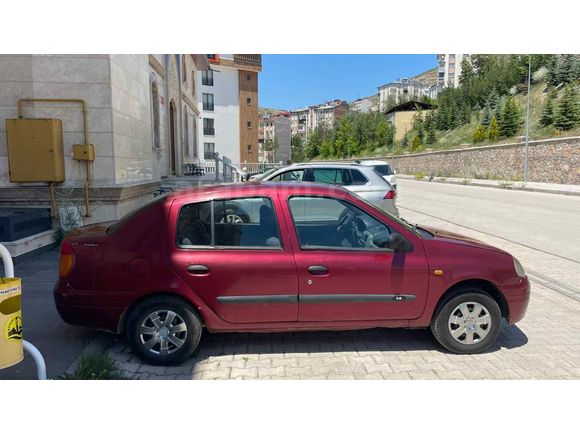 Sahibinden Renault Clio 1.4 RNA 2001 Model 