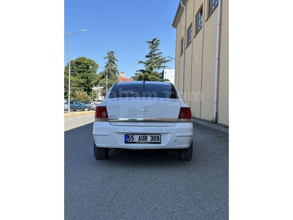 TEMİZ BAKIMLI DÜŞÜK KM 'li AİLE ARACI