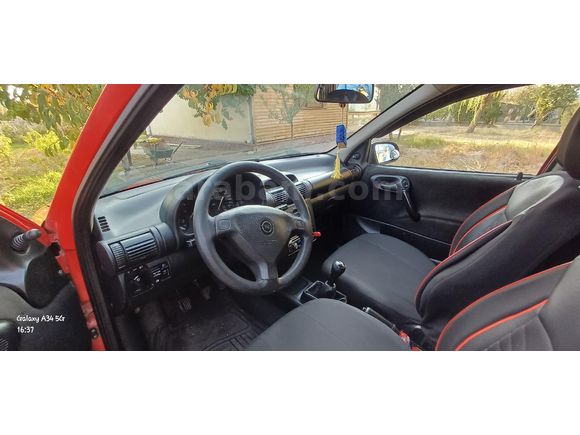 Sahibinden Opel Corsa 1.4 GLS 2000 Model  269.858 km Kırmızı