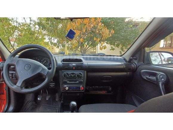 Sahibinden Opel Corsa 1.4 GLS 2000 Model  269.858 km Kırmızı