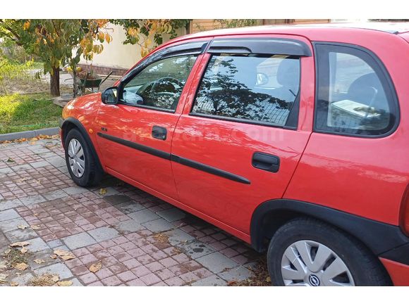 Sahibinden Opel Corsa 1.4 GLS 2000 Model  269.858 km Kırmızı