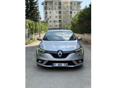 Sahibinden boyasız hatasız Renault Megane 1.5 Blue DCI Touch 2019-2020 Çıkışlı 