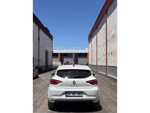 Sahibinden Renault Clio 1.0 TCe Joy 2023 Model