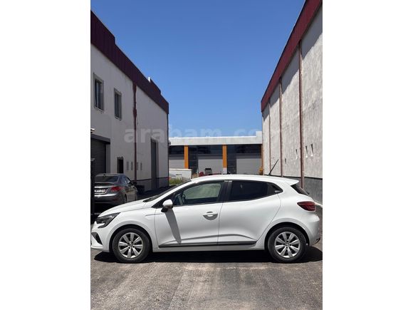Sahibinden Renault Clio 1.0 TCe Joy 2023 Model