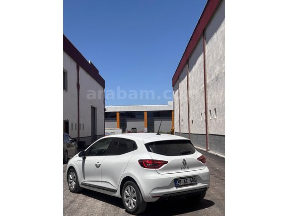 Sahibinden Renault Clio 1.0 TCe Joy 2023 Model