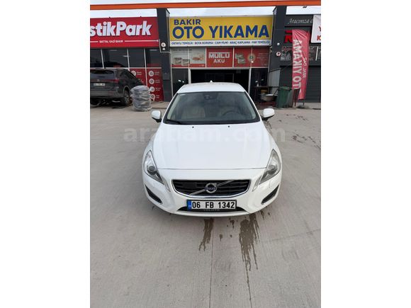 Sahibinden Volvo S60 1.6 D Advance 2013 Model