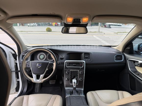 Sahibinden Volvo S60 1.6 D Advance 2013 Model