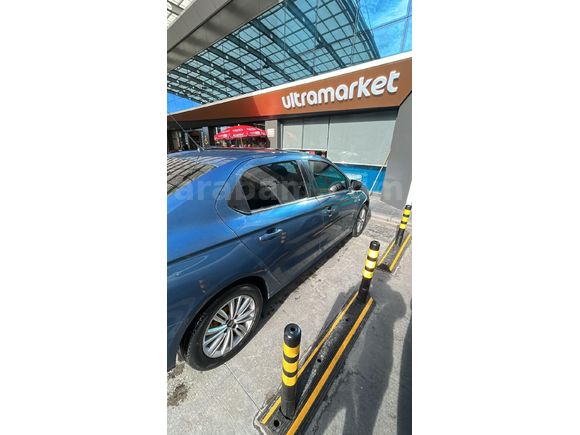 ilk Sahibinden emsalsiz Citroen Exsetuve C-Elysée 1. Lacivert