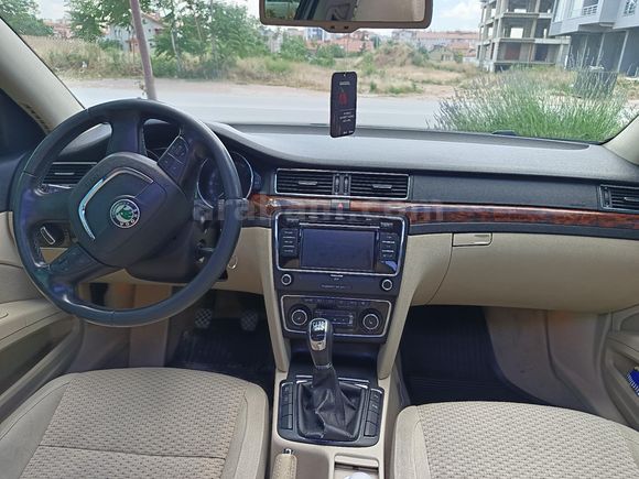 Sahibinden Skoda SuperB 1.4 TSI Elegance 2011 Model Konya