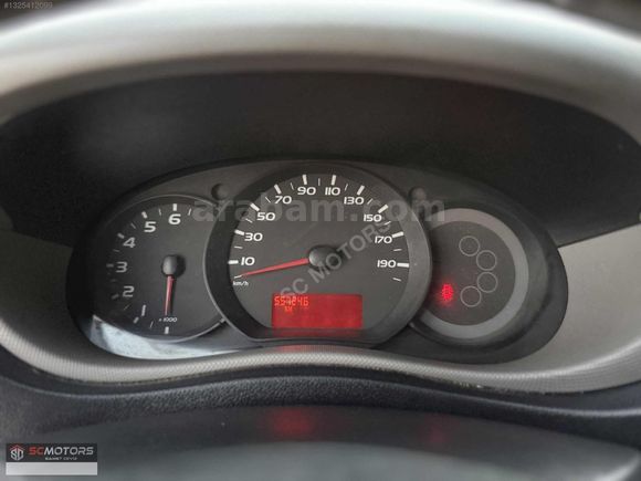 2012 MASTER (11 m3) 2.3 dCi 125 BG 6 İLERİ 557.000 Km BOYASIZ!