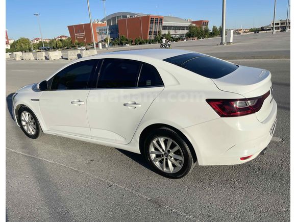 Sahibinden Renault Megane 1.5 dCi Touch 2017 Model 