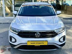 HATASIZ _2022 Wolswagen T-Roc 1.5 Tsi Life_ilk El_ServisBakımlı