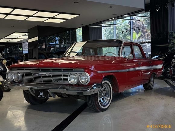 | UNIQ AUTO | 1961 CHEVROLET IMPALA AMERIKAN