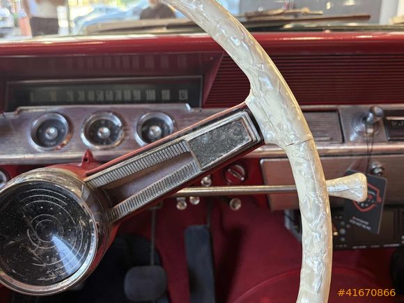| UNIQ AUTO | 1961 CHEVROLET IMPALA AMERIKAN