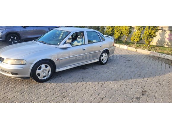 Hastasına Sahibinden Opel Vectra 2.0 DTI CD 2000 Model 