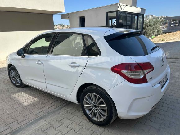 Sahibinden Citroen C4 1.6 e-HDi Confort Plus 2013 Model 