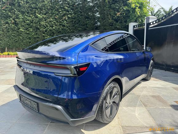 2025 TESLA MODEL Y JUNIPER PREMIUM LACIVERT