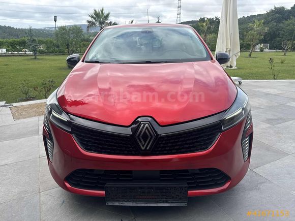 2023 Clio 1.0 TCE Equilibre