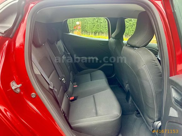 2023 Clio 1.0 TCE Equilibre